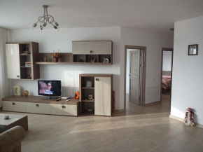 Alex Apartment, Floreşti